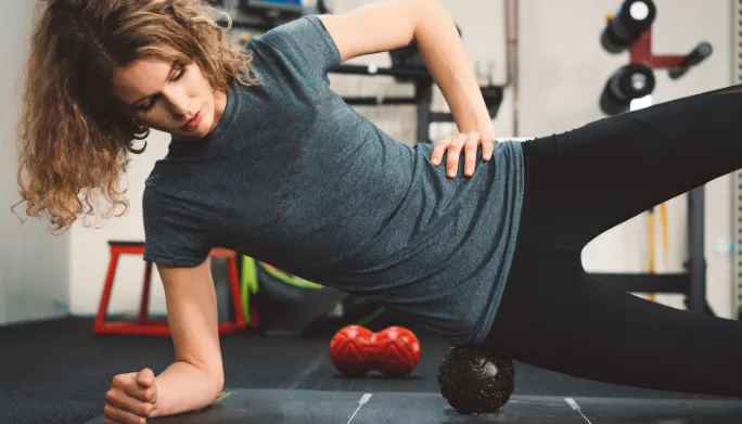 Patient testimonials on Arlington Physical Therapy's site featuring effective dry needling and cupping treatments.